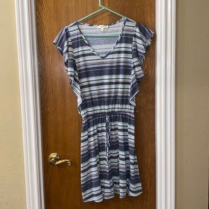 Women’s dress with drawstring waist